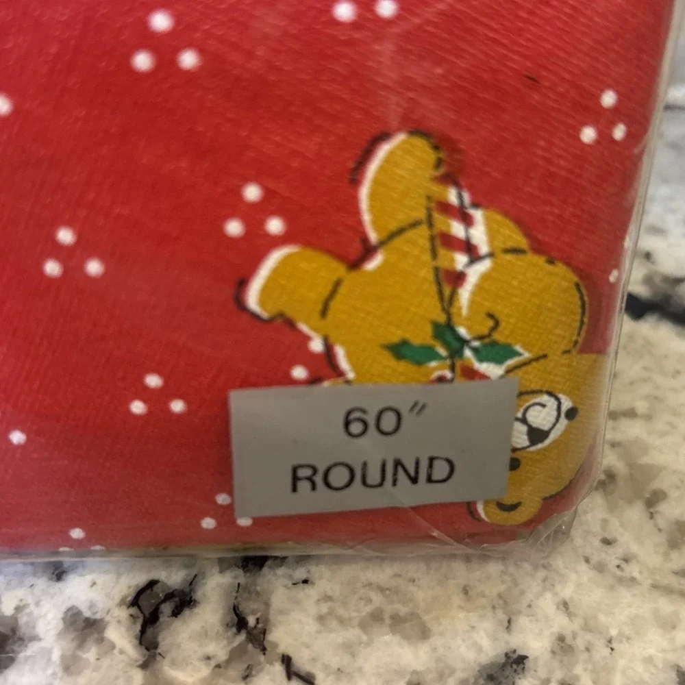Vintage Town & Country Holiday Flannel Back Tablecloth Red Teddy Bears 60